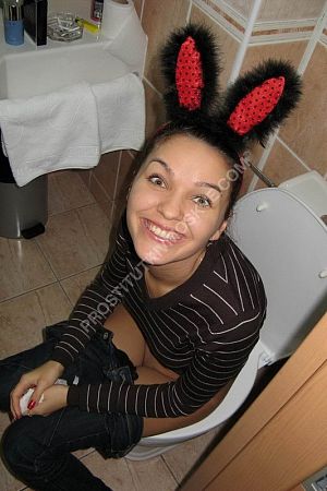 Марина, метро Цветной бульвар