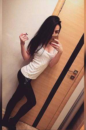 Забава, метро Международная