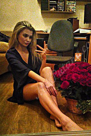 Николь, метро Дубровка