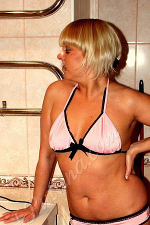 Оксана, метро Цветной бульвар