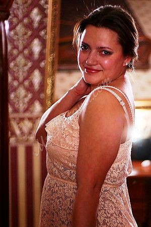 Лиза, метро Волжская