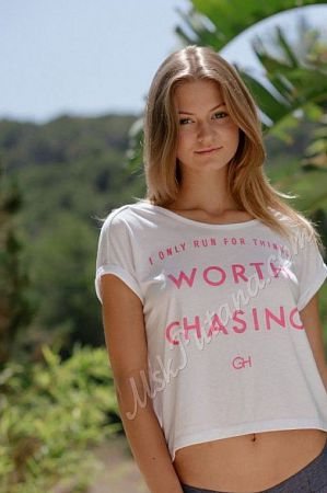 Надежда, метро Волжская