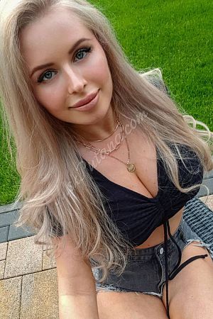 Маша, метро Бутырская