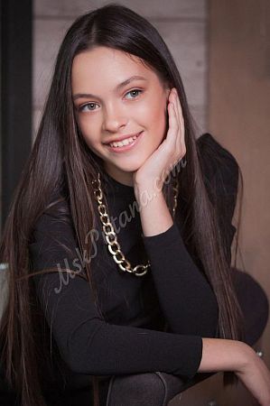 Маша, метро Пролетарская