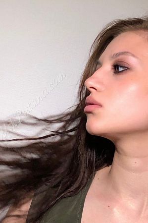 Катерина, метро Деловой центр