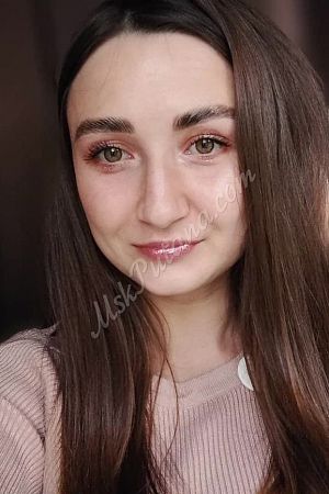 Лена, метро Подольск