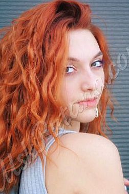 Лена, метро ВДНХ