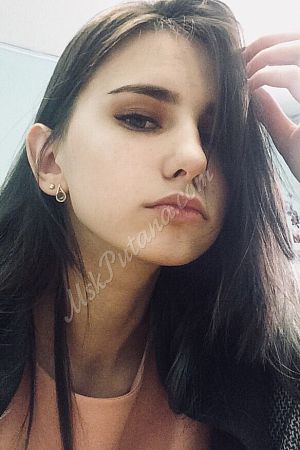 Анжелла, метро Спортивная