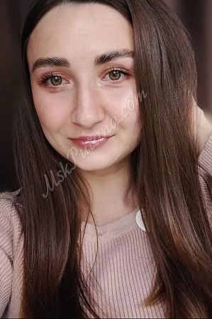 Анна, метро Братиславская