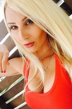 Лена, метро Петровский парк