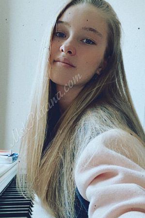 Анна, метро Чертановская