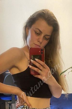 Анна, метро Шаболовская