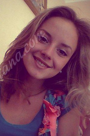 Маша, метро Петровский парк