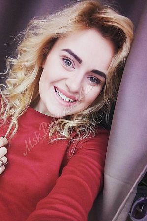 Анжелла, метро Зябликово