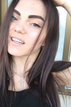 Маша, метро Серпуховская