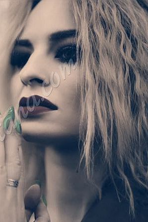 Лена, метро Чеховская