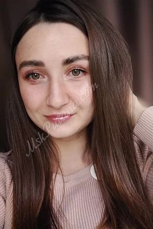 Анна, метро Багратионовская