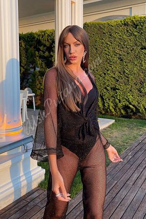 Анна, метро Партизанская