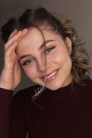 Лена, метро Котельники