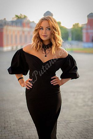 Ника, метро Китай-город