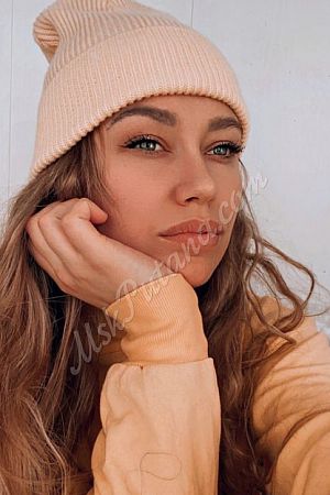 Анна, метро Фрунзенская