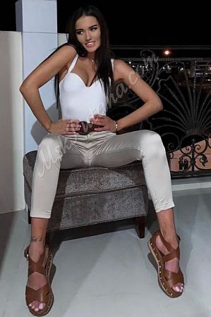 мария, метро Красные Ворота