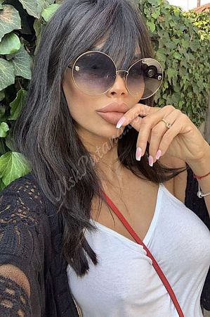 ЕЛЕЯ, метро Нахимовский проспект