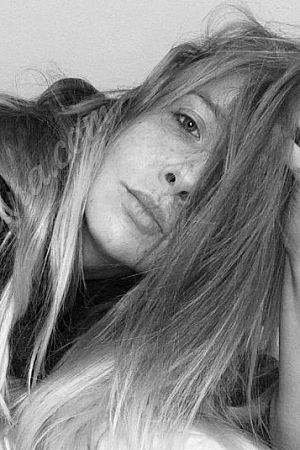 Анна, метро Деловой центр