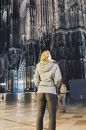 Анжелла, метро Андроновка