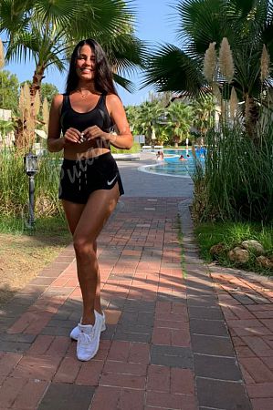 Лена, метро Бульвар Дмитрия Донского