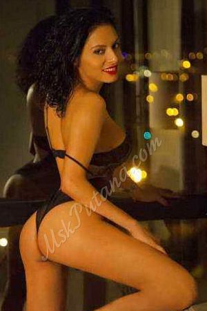 мария, метро Мякинино