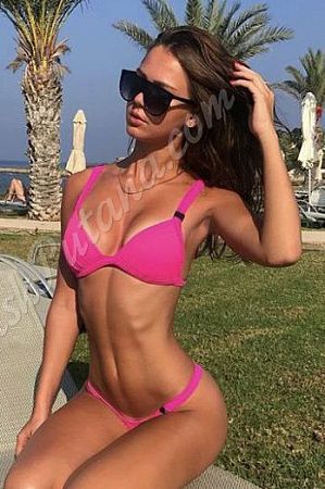 мария, метро Охотный ряд