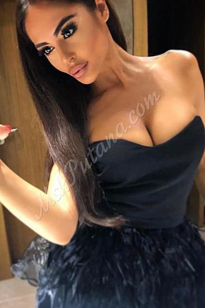 Мона, метро Белорусская