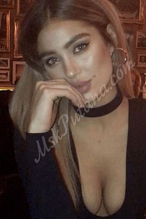 Маша, метро Медведково