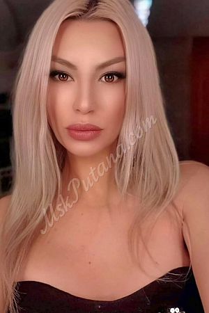 крис, метро Площадь Гагарина