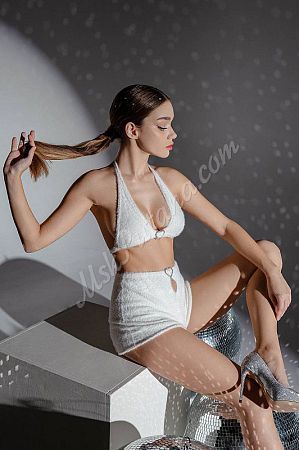 Варя, метро Бутырская