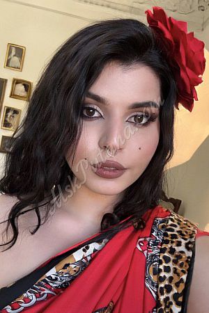 Ксюша, метро Севастопольская