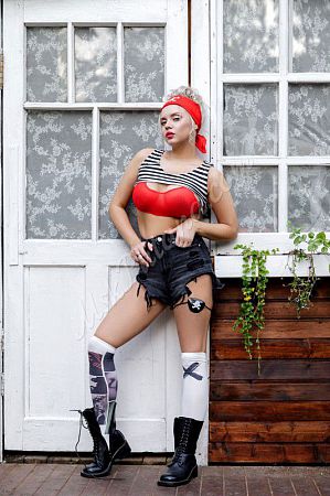 Стелла, метро Проспект Вернадского